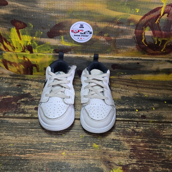 NIKE AIR JORDAN 1 LOW ALT (TD) WHITE/BLACK (DR9747 132) size 9 toddler shoes - Picture 2 of 8